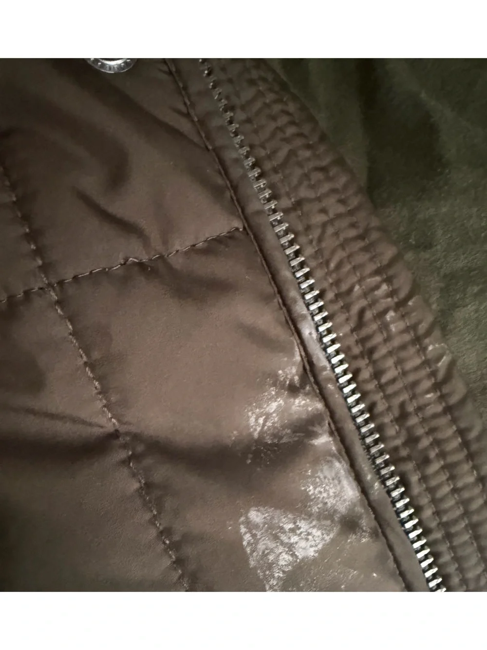 Banana Republic Men's Quilted Olive Vest Jacket Zip Pockets Lightweight Fall